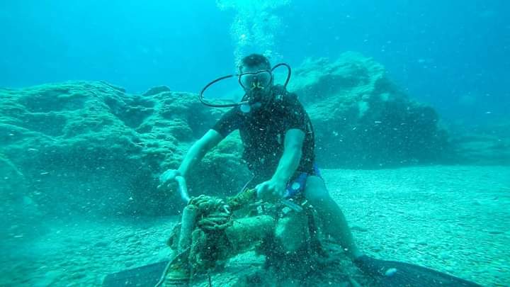 Scuba diving activity