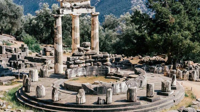 delphi in greece