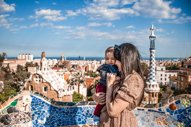 Φωτογραφία από το πρώτο μας ταξίδι με μωρό από το πάρκο Guell στην Βαρκελώνη